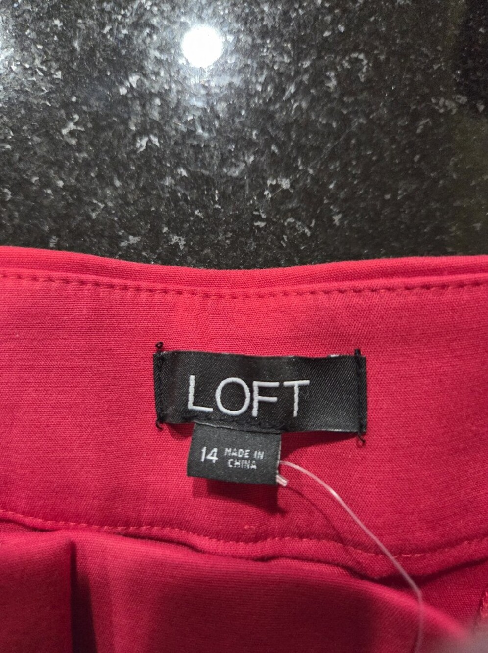 LOFT Red Wide-Leg Cropped Pants - Size 14 - Picture 4 of 9